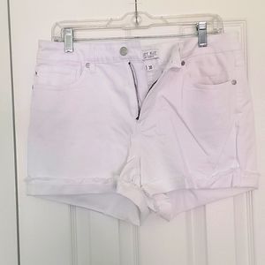 Judy Blue white shorts
